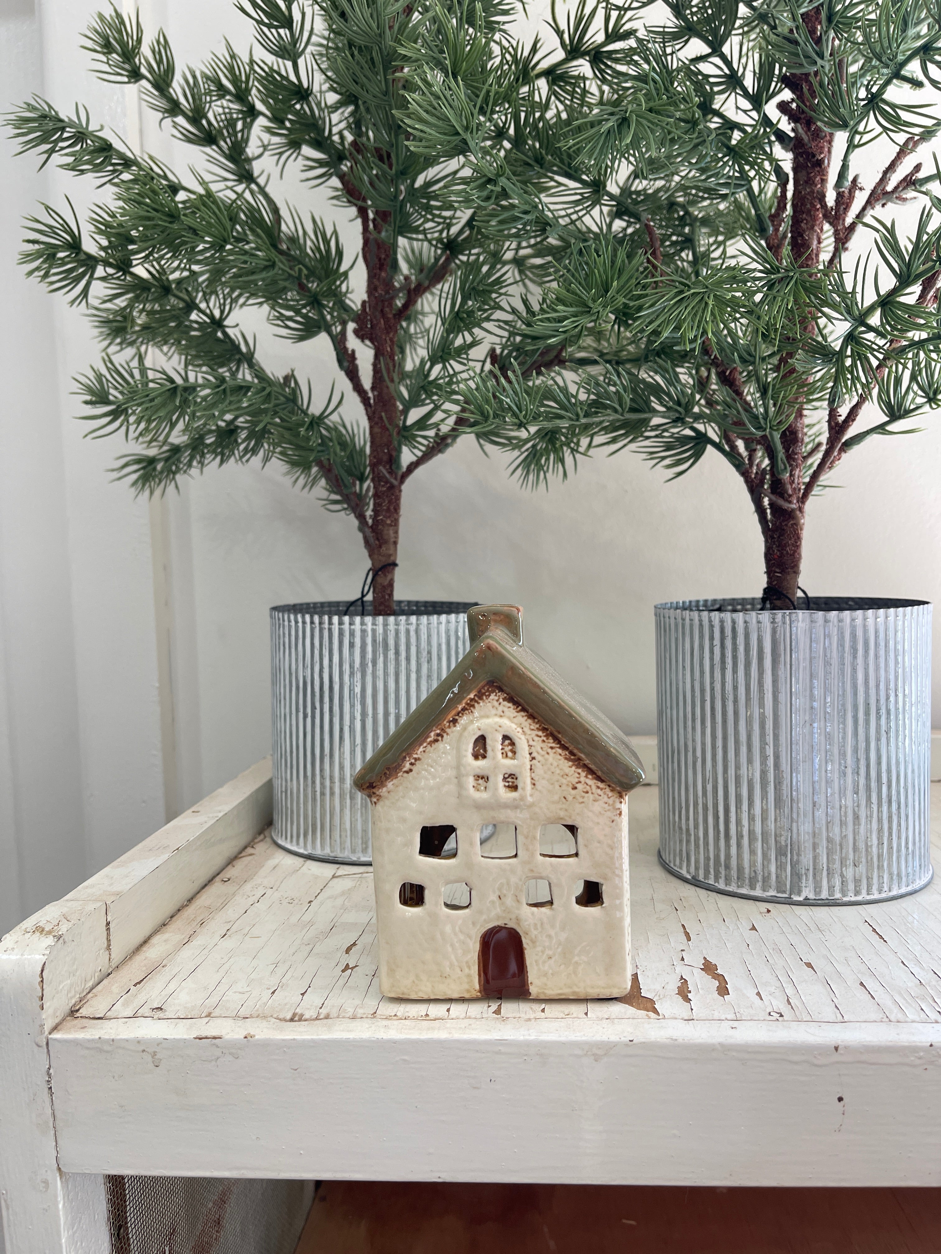 Villa Tea Light House Olive