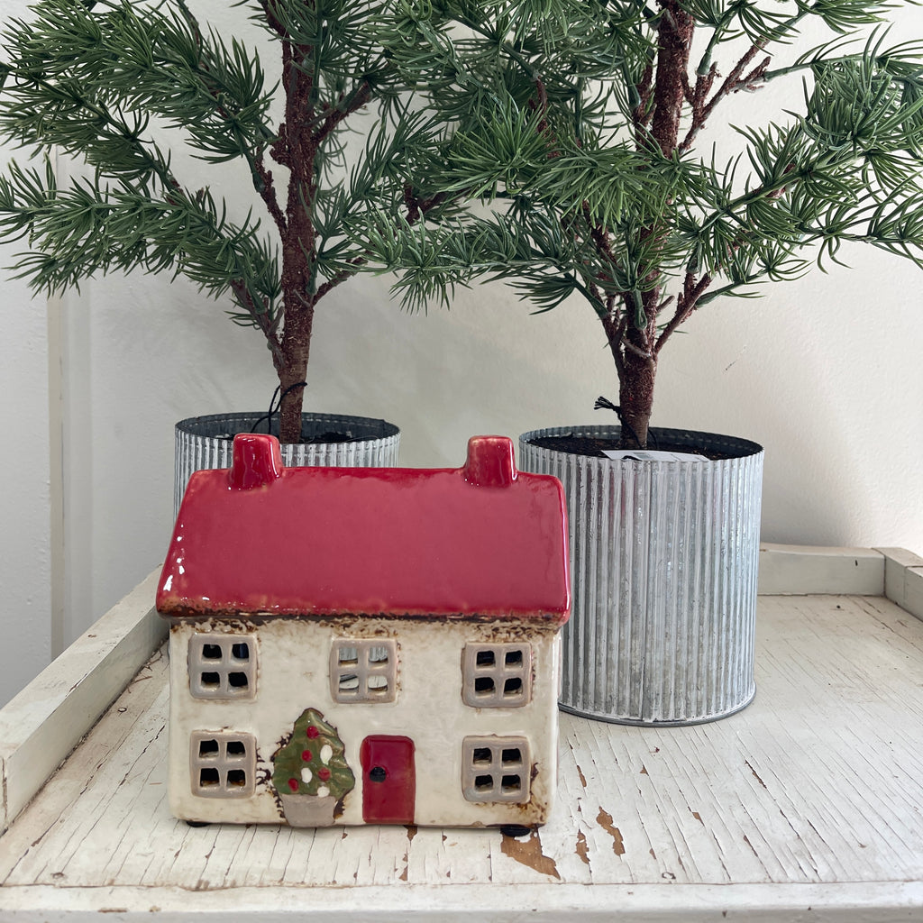 Christmas tea light cottage